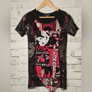 Bellissima Graphic Mesh Tunic Top Size S Asymmetrical Hem Short Sleeve